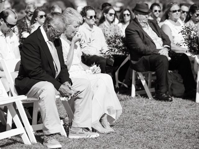 Tom and Meg&apos;s Wedding in Kill Devil Hills, North Carolina 76