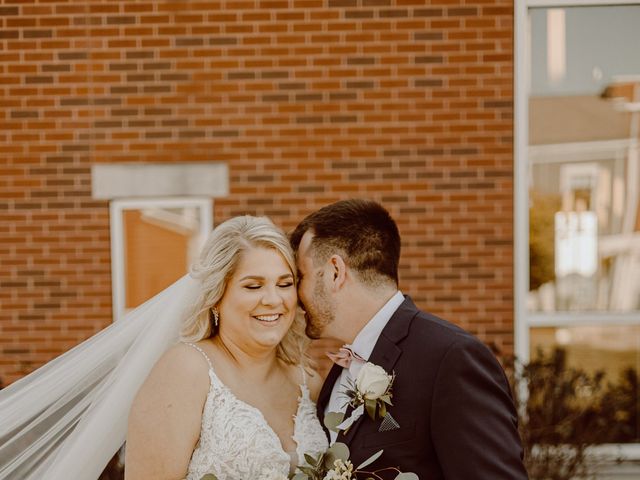 Nathan and Sarah&apos;s Wedding in Louisville, Kentucky 163