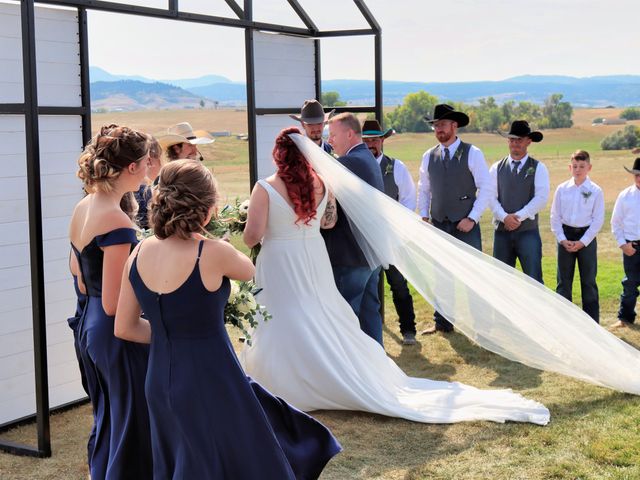 Devin and Jaramie&apos;s Wedding in Spearfish, South Dakota 9