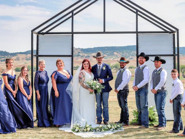 Devin and Jaramie&apos;s Wedding in Spearfish, South Dakota 16
