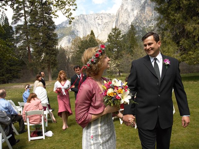 Jeff and Linda's Wedding in Yosemite National Park, California 34
