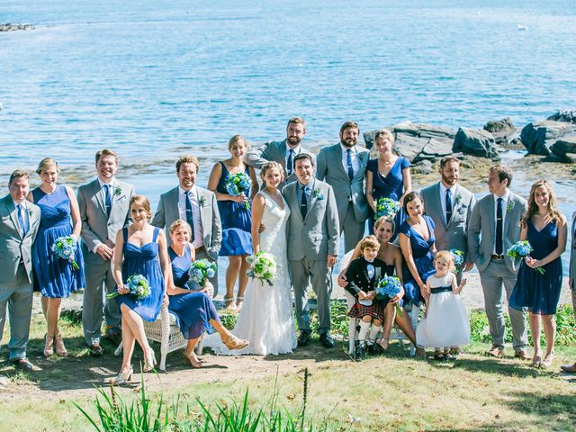 Heidi and Neil&apos;s Wedding in Peaks Island, Maine 10