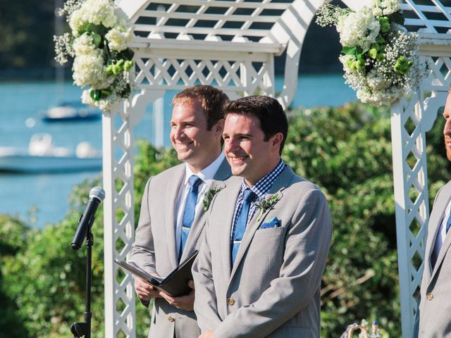 Heidi and Neil&apos;s Wedding in Peaks Island, Maine 15