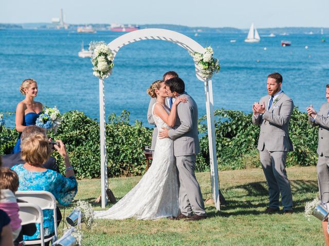 Heidi and Neil&apos;s Wedding in Peaks Island, Maine 17