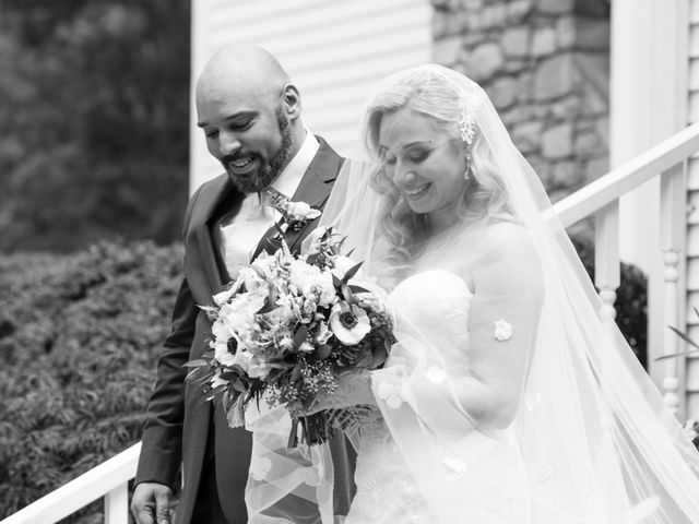 Daniel and Maxine&apos;s Wedding in Brookfield, Connecticut 5