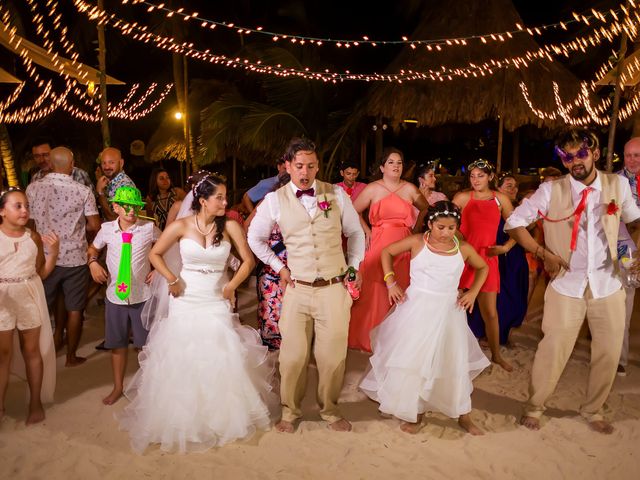 Michelle and Osiel&apos;s Wedding in Belize District, Belize 6