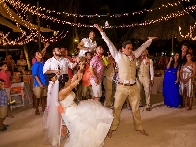 Michelle and Osiel&apos;s Wedding in Belize District, Belize 9
