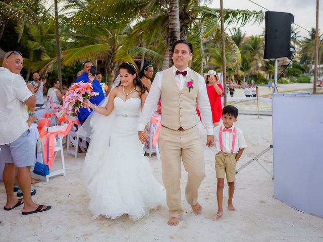 Michelle and Osiel&apos;s Wedding in Belize District, Belize 48