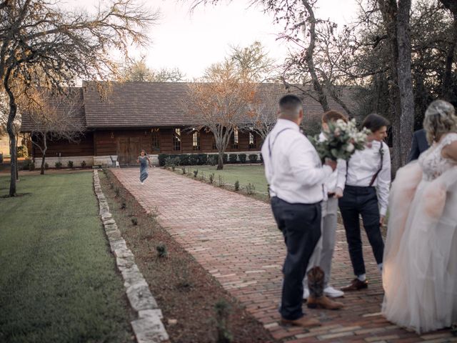 Joey and Jennifer&apos;s Wedding in New Braunfels, Texas 76