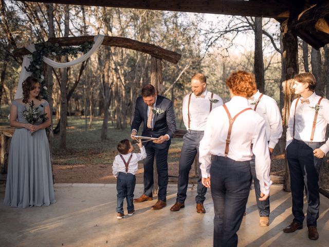 Joey and Jennifer&apos;s Wedding in New Braunfels, Texas 110