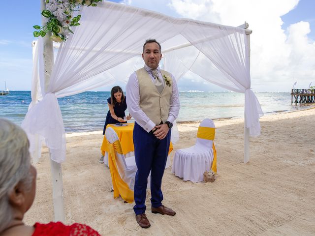 Yeison and Paula&apos;s Wedding in Cancun, Mexico 48