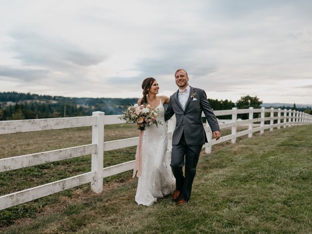 Jacob and Bailey&apos;s Wedding in West Linn, Oregon 175