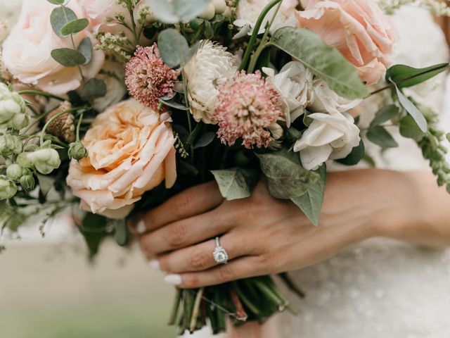 Jacob and Bailey&apos;s Wedding in West Linn, Oregon 186