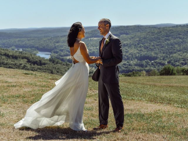 May and Jon&apos;s Wedding in Callicoon, New York 29