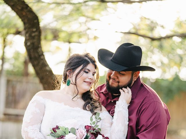 Shayna and Matthew&apos;s Wedding in Weatherford, Texas 19