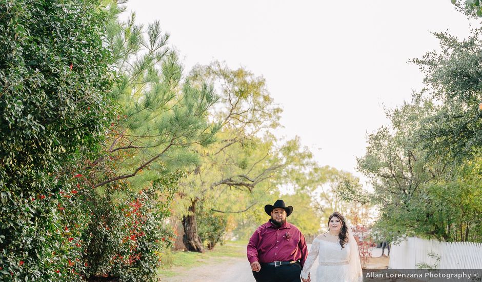 Shayna and Matthew's Wedding in Weatherford, Texas