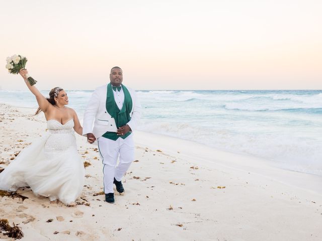 Shay and Nick's Wedding in Cancun, Mexico 16