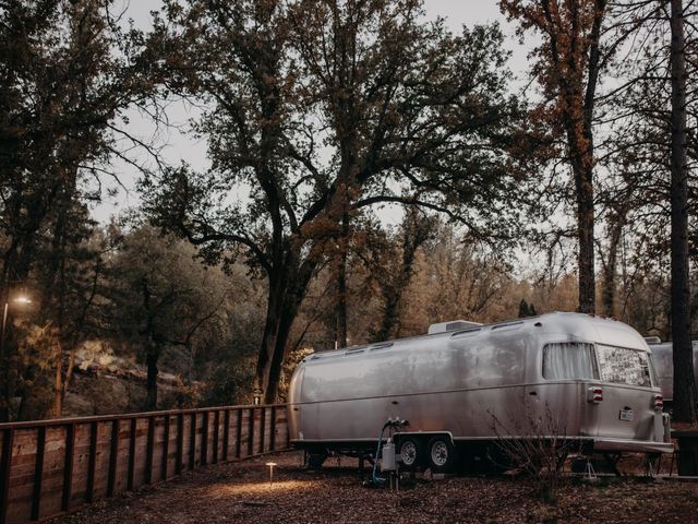 Veronica and Roxane&apos;s Wedding in Yosemite National Park, California 18