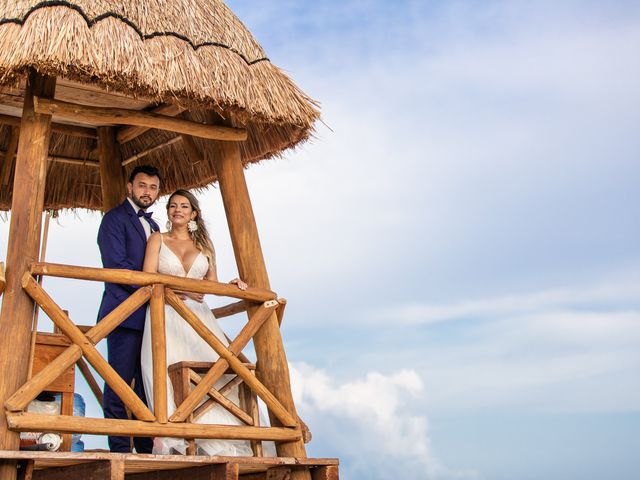 Pablo and Martha&apos;s Wedding in Cancun, Mexico 19