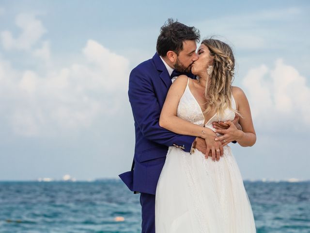 Pablo and Martha&apos;s Wedding in Cancun, Mexico 25