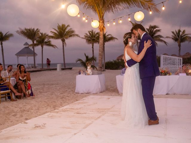 Pablo and Martha&apos;s Wedding in Cancun, Mexico 34