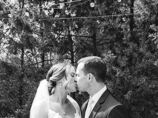 Connor and Ashley&apos;s Wedding in Ann Arbor, Michigan 22