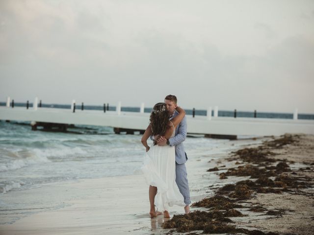 Layla and Kevin&apos;s Wedding in Cancun, Mexico 44