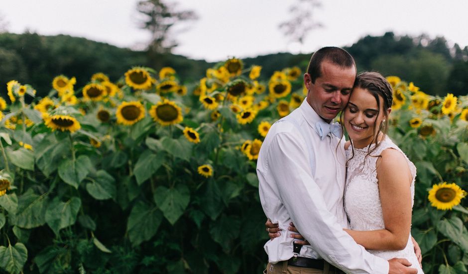 Bailey and Mariah 's Wedding in Fleetwood, North Carolina