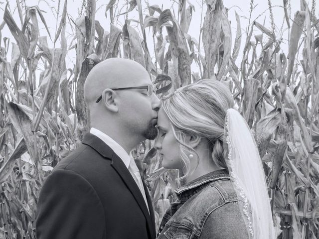 Travis and Rebecca&apos;s Wedding in Millville, Minnesota 10
