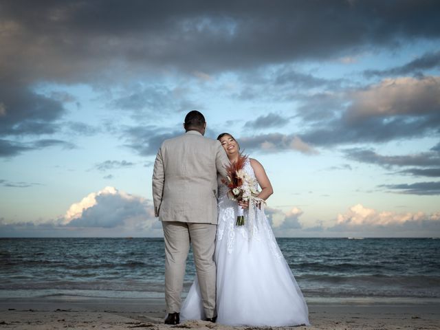Armando and Amarilis&apos;s Wedding in Punta Cana, Dominican Republic 24