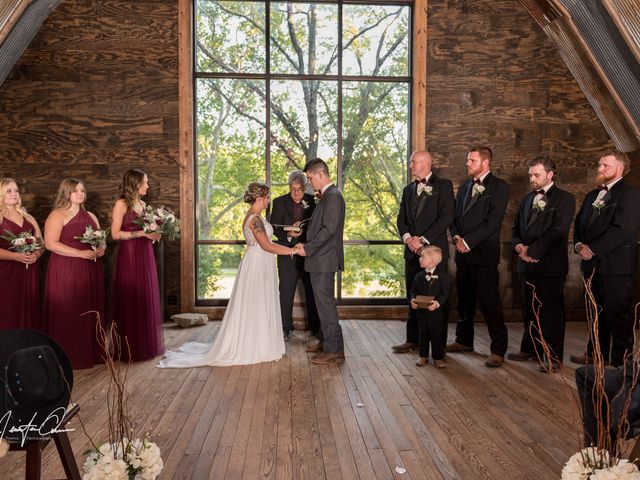 Sierah and Austin&apos;s Wedding in Marshfield, Missouri 6