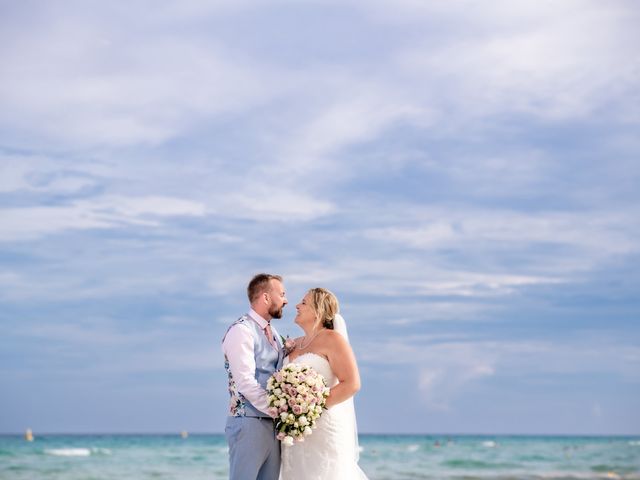 Benjamin and Chloe&apos;s Wedding in Playa del Carmen, Mexico 11