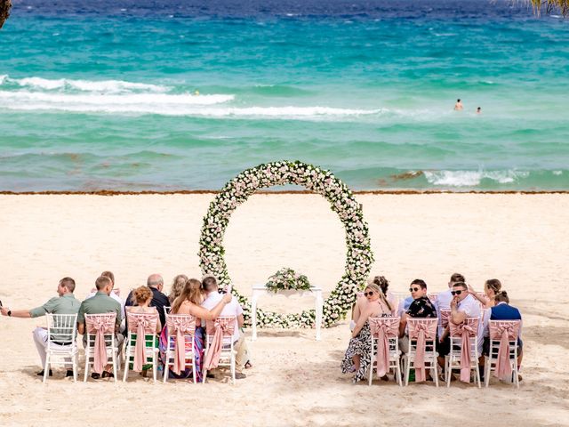 Benjamin and Chloe&apos;s Wedding in Playa del Carmen, Mexico 15