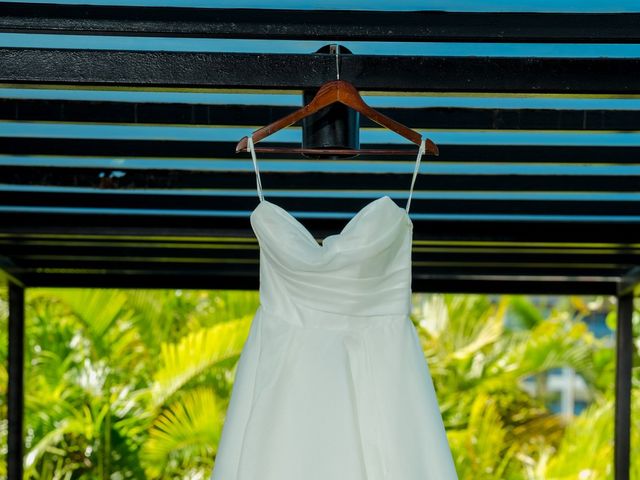 Mike and Anna's Wedding in Cancun, Mexico 4