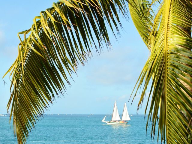 Tom and Lindsey&apos;s Wedding in Key West, Florida 1