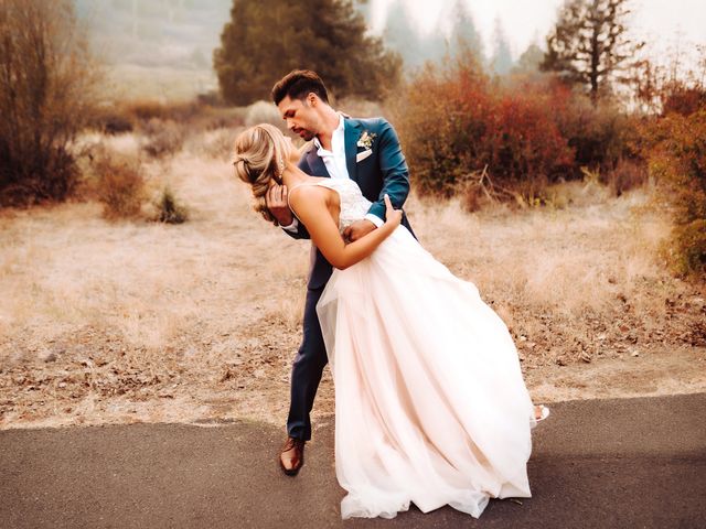 Meekoh and Chandler&apos;s Wedding in Klamath Falls, Oregon 24