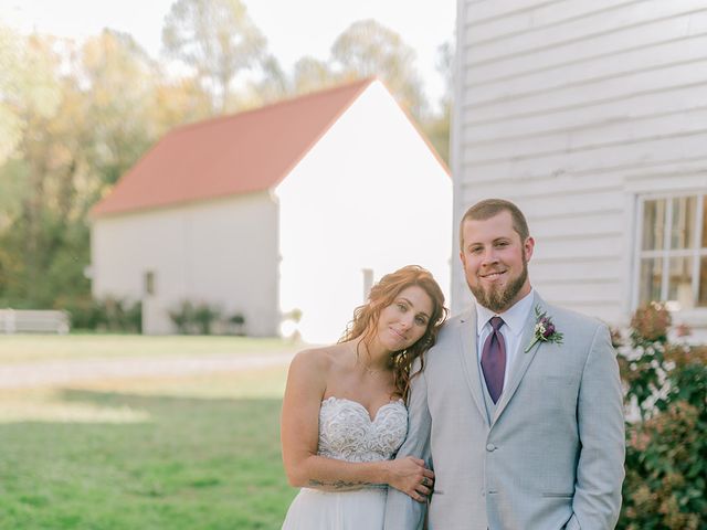 Taylor and Jake&apos;s Wedding in Fredericksburg, Virginia 6