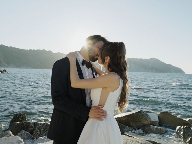 Klaudia and Federico's Wedding in Oregon City, Oregon 18