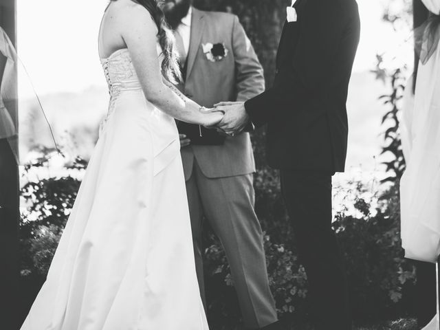 Tanner and Kylea&apos;s Wedding in Oregon City, Oregon 30