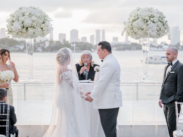 Huascar and Dayana&apos;s Wedding in Miami Beach, Florida 25