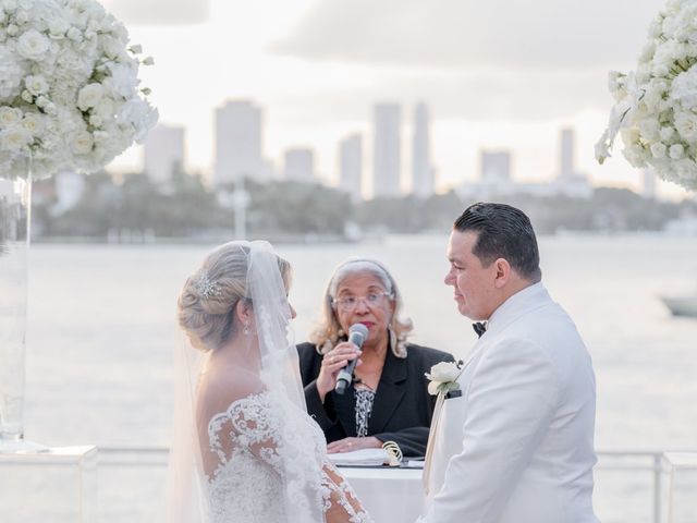 Huascar and Dayana&apos;s Wedding in Miami Beach, Florida 26