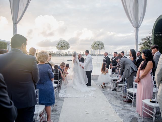 Huascar and Dayana&apos;s Wedding in Miami Beach, Florida 27