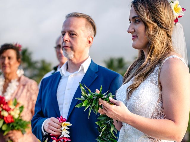 Christofer and Kylin&apos;s Wedding in Kailua Kona, Hawaii 4