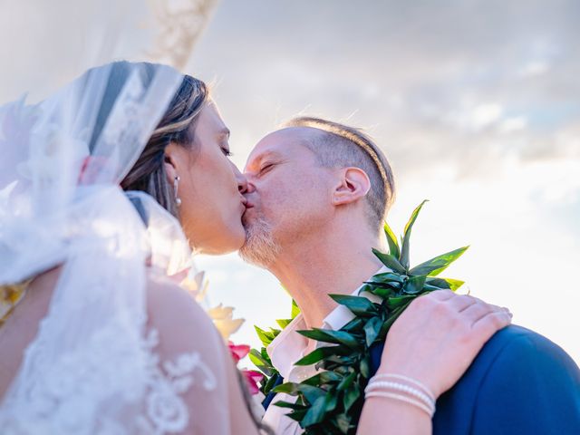 Christofer and Kylin&apos;s Wedding in Kailua Kona, Hawaii 14