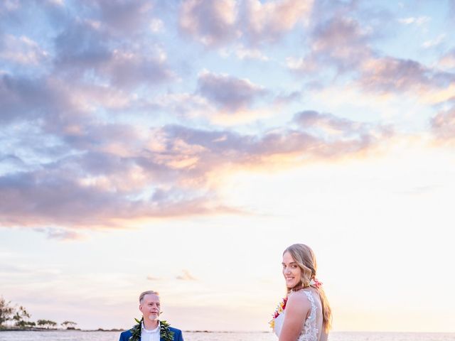 Christofer and Kylin&apos;s Wedding in Kailua Kona, Hawaii 16
