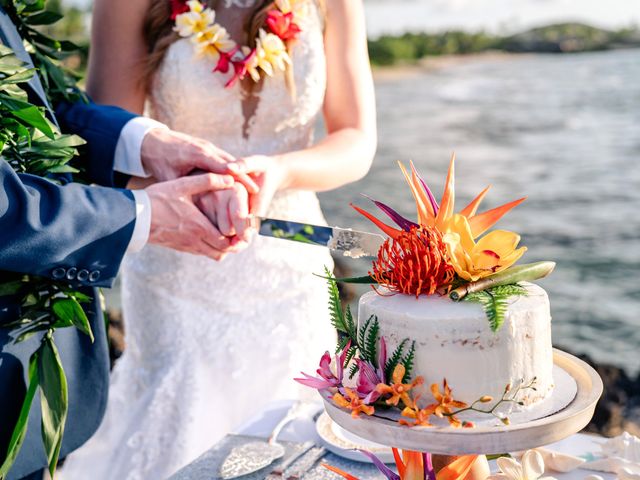 Christofer and Kylin&apos;s Wedding in Kailua Kona, Hawaii 18