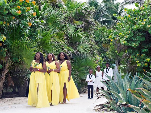 Roland and Armelle&apos;s Wedding in Akumal, Mexico 42