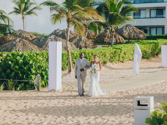 Xzavier and Jaidyn&apos;s Wedding in Punta Cana, Dominican Republic 21
