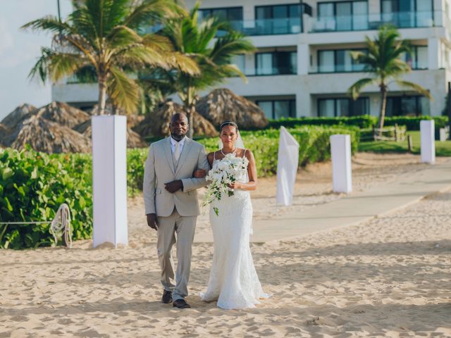 Xzavier and Jaidyn&apos;s Wedding in Punta Cana, Dominican Republic 25