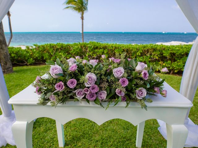 Elieser and Mailay&apos;s Wedding in Cancun, Mexico 27